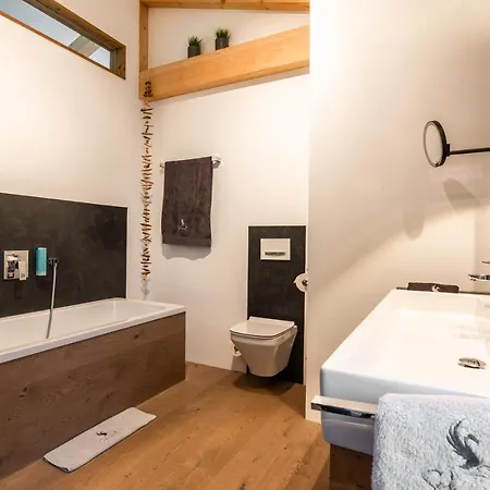 Seeheimat Apartment *